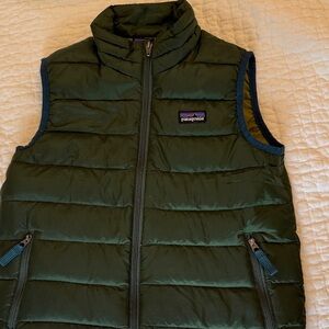 Patagonia Kids Green Quilted Puffer Vest
